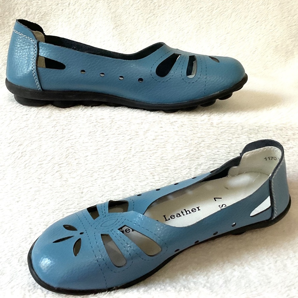 Blue Genuine Leather Minimalist Comfort Slip On Flats Cutout Shoes Size 7 - Picture 3 of 12